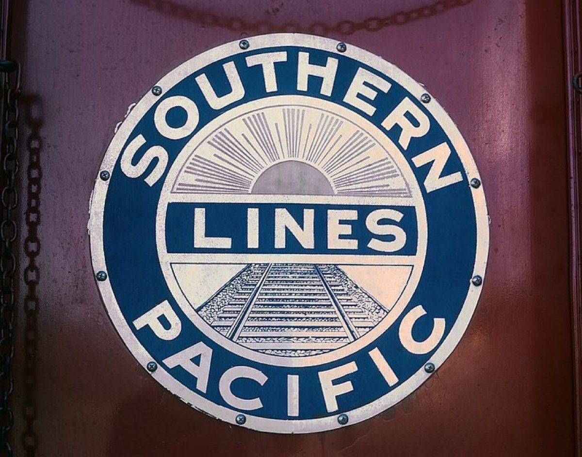 SantaFeAlways's tweet photo. Southern Pacific
January 30, 1971

Roger Puta Collection
Description by Marty Bernard 
Public Domain 🇺🇸 https://t.co/rmX5LWLsWz