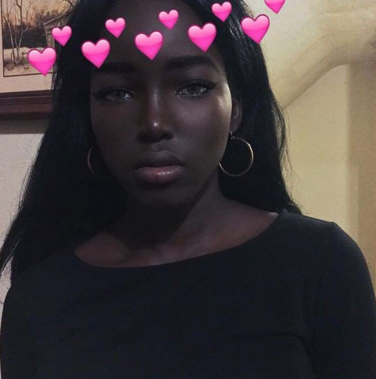 Lilyrose1n's tweet photo. What’s one thing every girl should know? 💕 https://t.co/yqCvnjBWrB