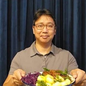matbabiarz's tweet photo. Pamiętajmy, że on był pierwszy w erze internetowej jeśli chodzi o braterstwo Polsko - Koreańskie https://t.co/WBOuc66rXE