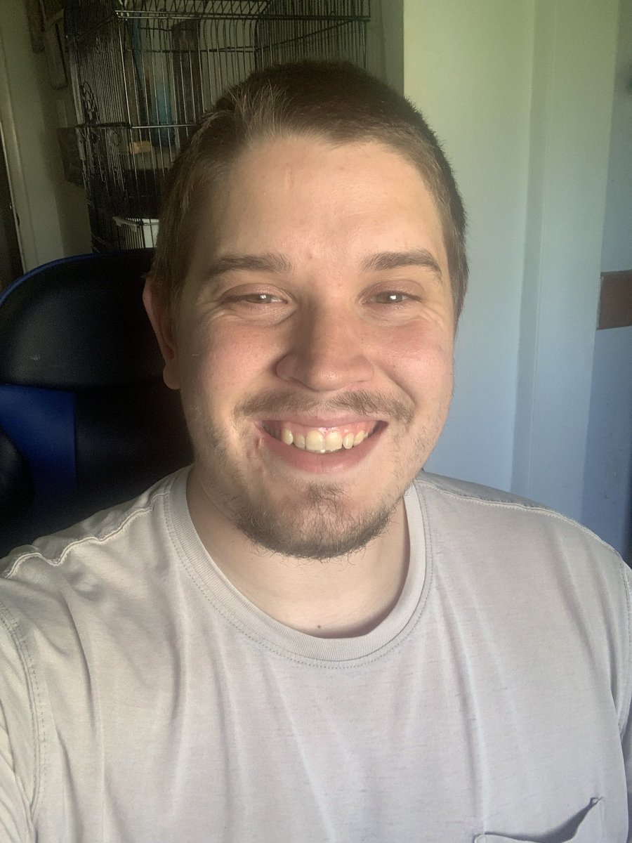 EricGreway's tweet photo. Happy face of the day #happyface https://t.co/CnTU4d1mrA
