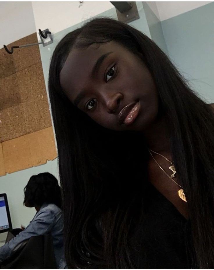OliviaGrack9k's tweet photo. Black queens, what’s your superpower? 👑 https://t.co/npr6OK5vRZ