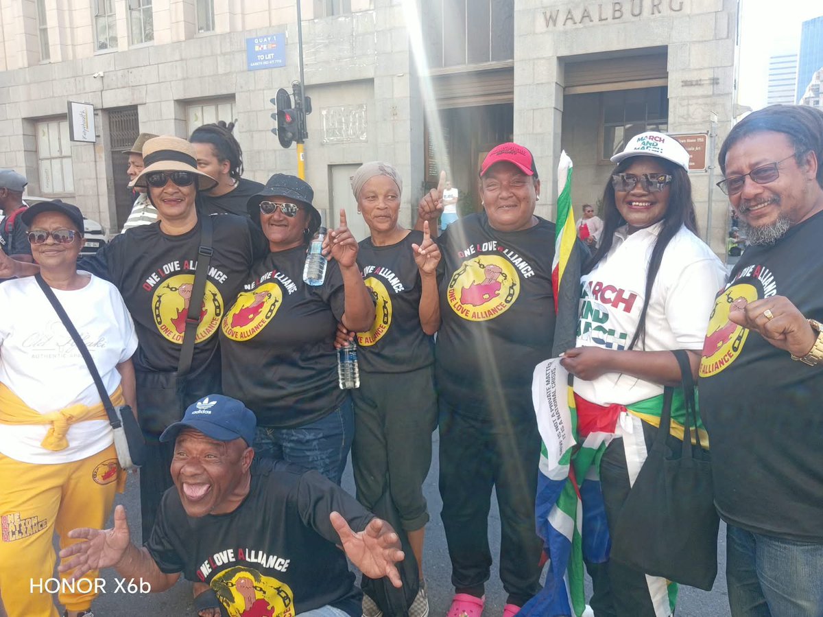 JacintaNgobese's tweet photo. Ekurhuleni and Western Cape 🇿🇦✊🏻 https://t.co/8qTlk4udbs