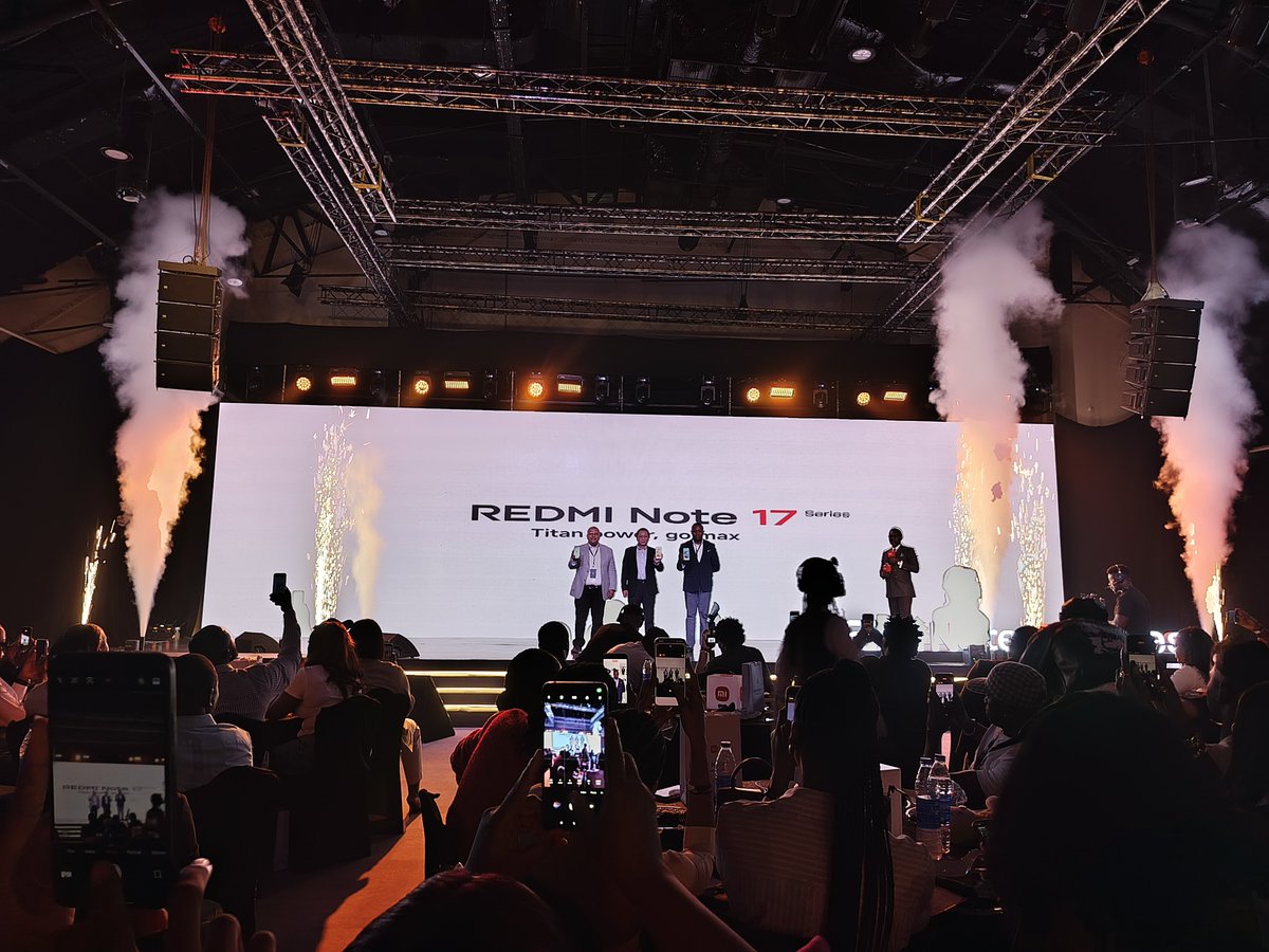simplyFera's tweet photo. The prices ✨
#XiaomiFansNigeria
#XiaomiFansAtLaunch
#REDMINote17Series https://t.co/aReWazaPCD
