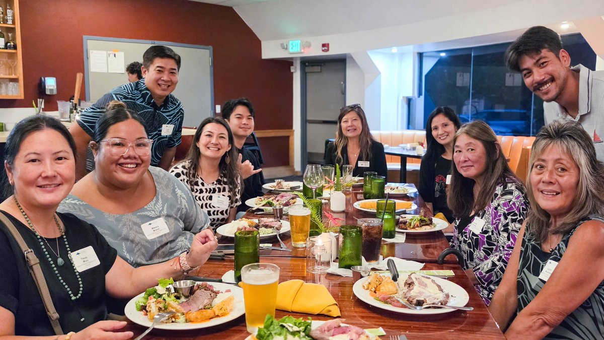 FirstInsHI's tweet photo. Earlier this month, FICOH underwriters, marketing staff, and leaders traveled to Hilo to reconnect with our valued agency partners on the Big Island. Over great food, we talked story, shared laughs, and expressed our mahalo for all they do to serve our shared customers. https://t.co/BBWLuZhJyA