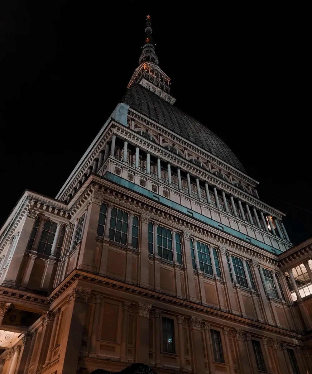 cherryguoz's tweet photo. Torino anonima non vi dovete manco permettere https://t.co/GezAVGJehx