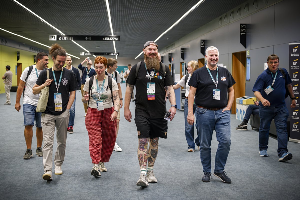 EuropeanFabric's tweet photo. Another busy day at #FabConEurope #SQLConEurope! We cannot believe tomorrow is the final day! 🥲 https://t.co/j8zUbvpaDC