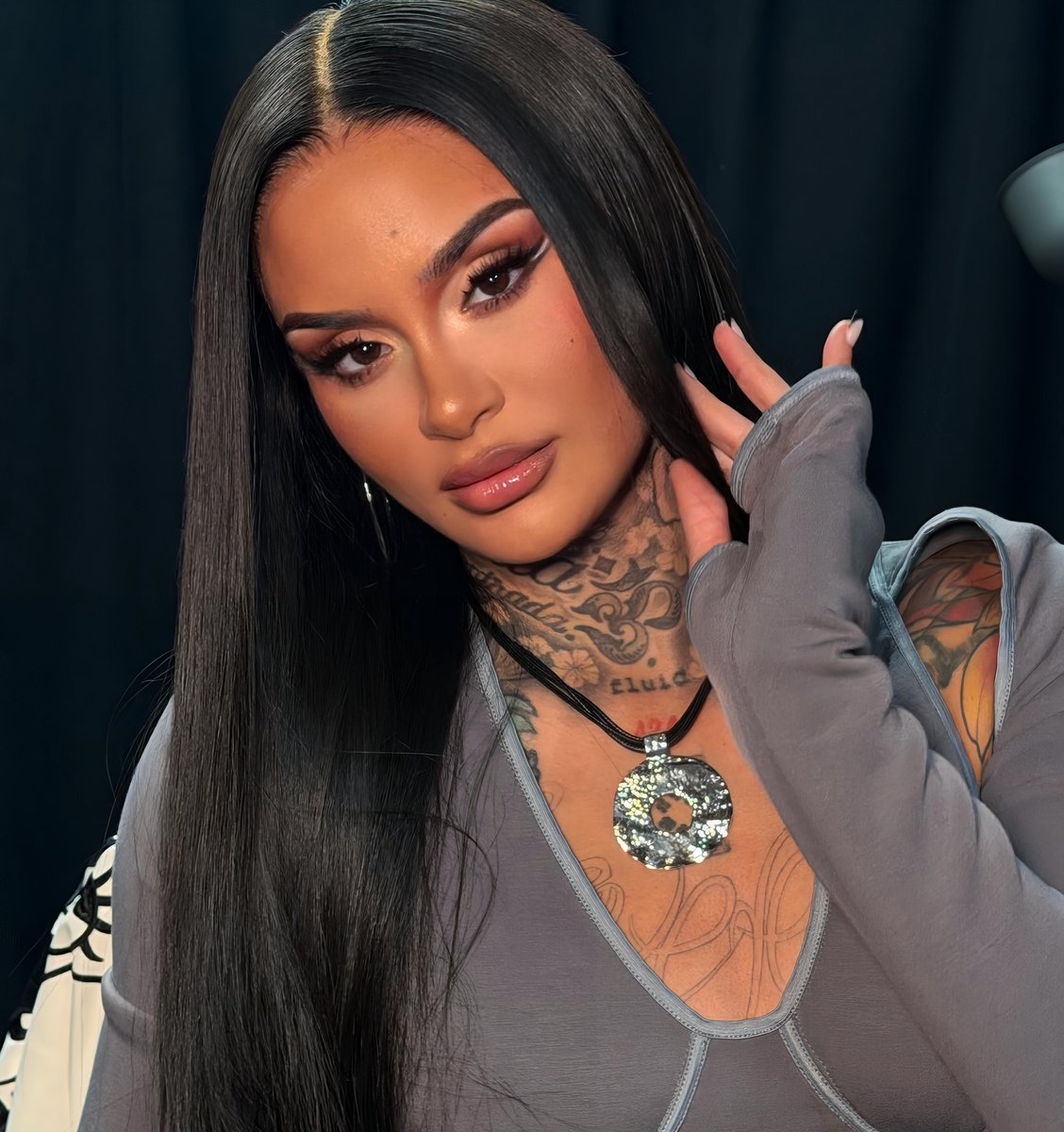 yannasangel's tweet photo. isn’t kehlani tired of serving face??? 😮‍💨 https://t.co/3y0GSFzoww