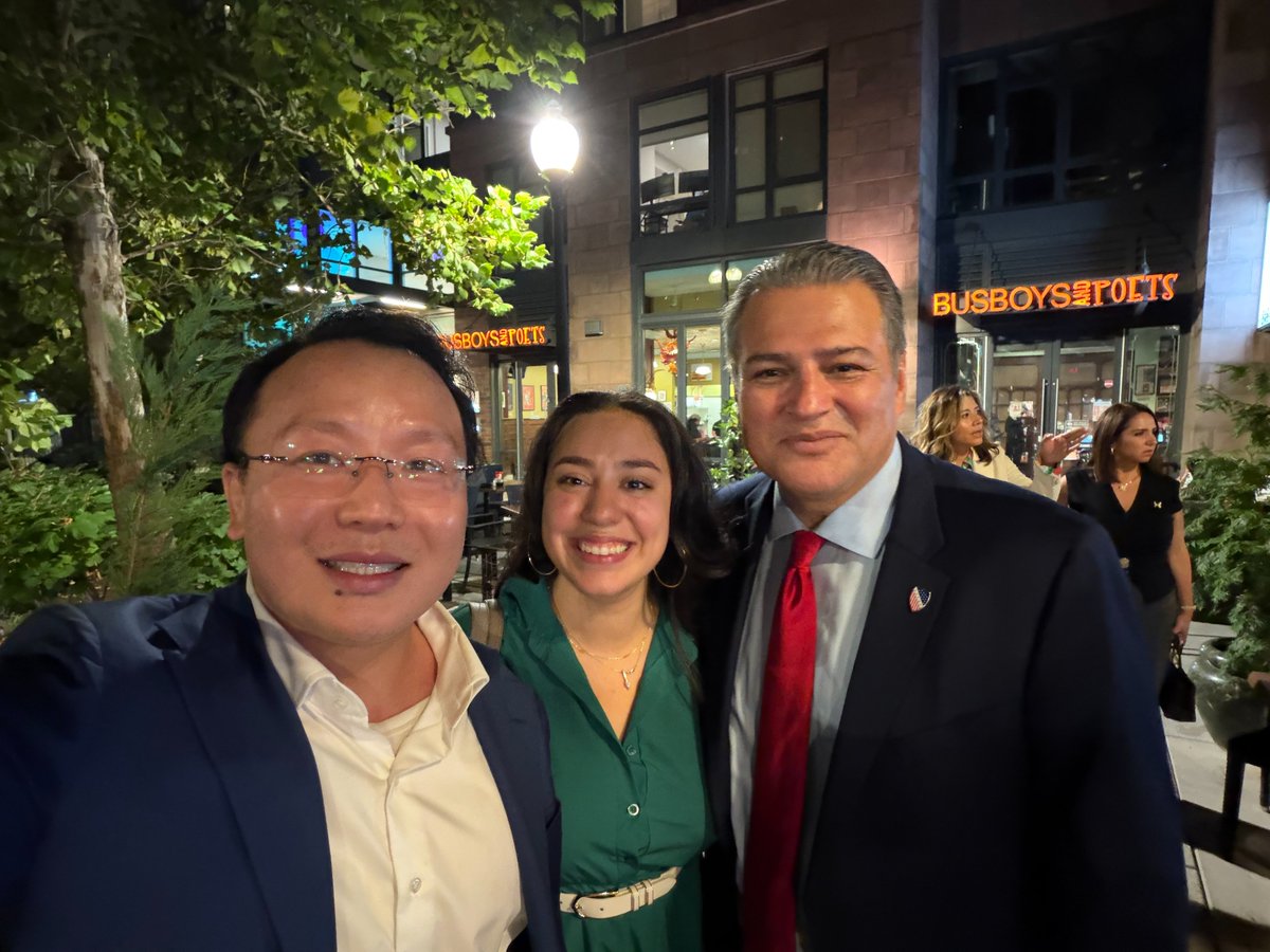 tripyangstrat's tweet photo. Earlier this month, TYS CEO Trip Yang and Senior Director of Political Strategy Liliana Flanigan attended the @CHCI Leadership Conference, meeting with leaders across different sectors and communities to discuss the future and importance of Latino leadership #CHCI #CHCIHHM https://t.co/O71dYjYtBb