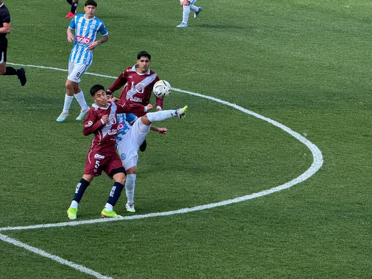 SABADOGOL's tweet photo. #TerceraB
Final PT
DEP. MERLO 0 ARGENTINO DE MERLO 0. https://t.co/Y8toeMvljz