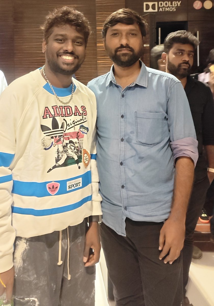 ramk8060's tweet photo. நம் தலைவரின் அன்புத்தம்பி வெறித்தனமான ரசிகன் இயக்குனராகவும் தயாரிப்பாளராகவும் வெற்றிகளுக்கு மட்டுமே சொந்தக்காரராக இருக்கும் அண்ணன் @Atlee_dir யுடன்  இனிய சந்திப்பு ❤️ https://t.co/08MZmCIM10