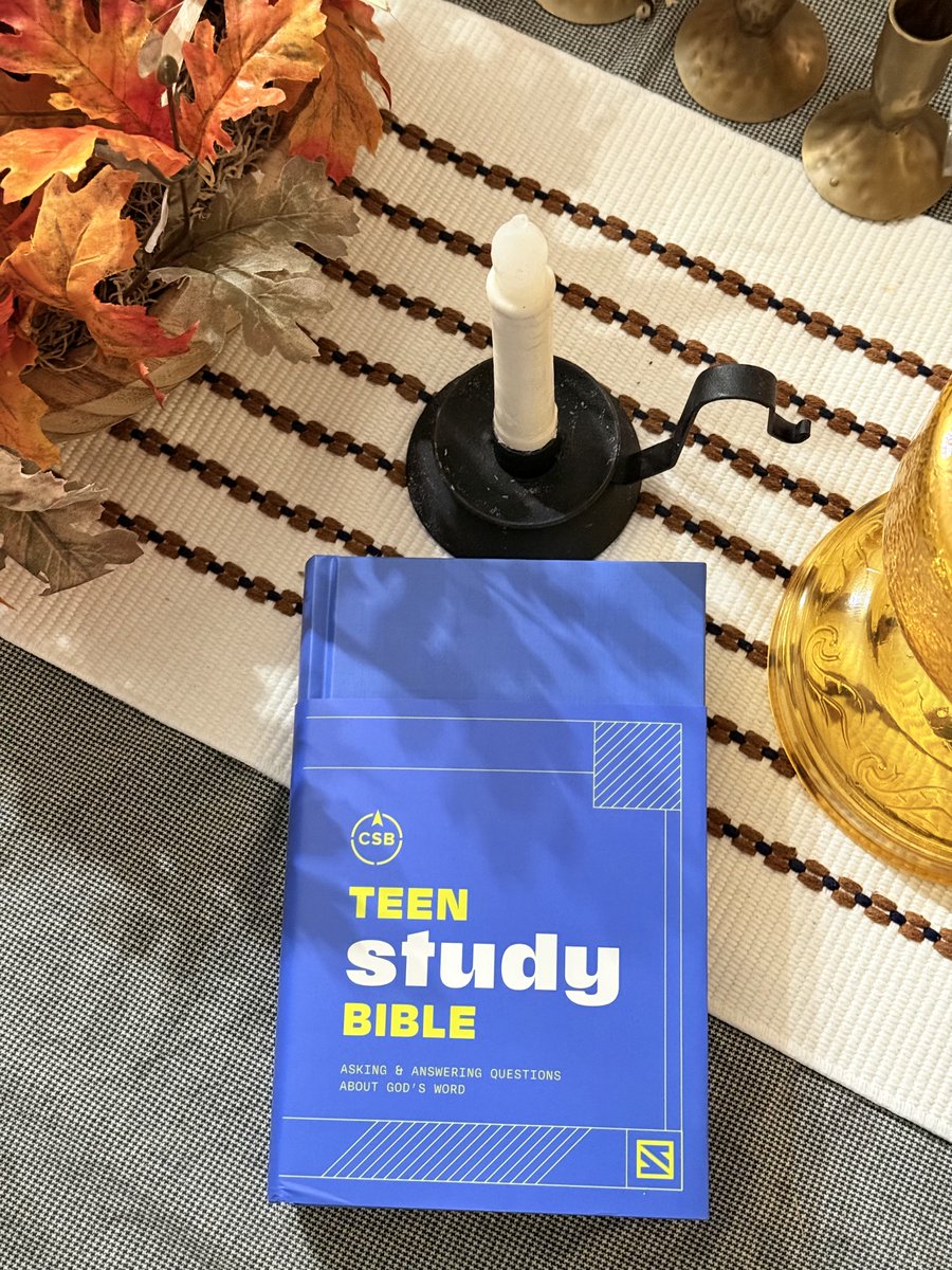 ConsumerQueen's tweet photo. Build resilient faith in the next generation with the new CSB Teen Study Bible.  Endorsed by @shane_pruitt78 https://t.co/xnkHaFsfnl #ad #TeenStudyBibleMIN #bible https://t.co/i3P9QFjBGu