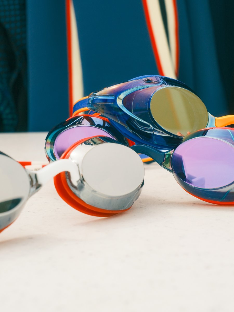 ElsmoreSwimShop's tweet photo. Did you hear? You can get these limited edition Vanquisher 3.0 Goggles now for 40% off! Shop all clearance goggles while you can here: https://t.co/PH7s1ZprXU #elsmoreswimshop #Speedo #GoFullSpeedo #USASwimming #swimming #swim #swimmer https://t.co/5pOI3jK4O8
