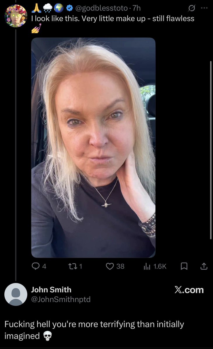 godblesstoto's tweet photo. It’s the little things that amuse me 😂 https://t.co/BHtrRQLqpO