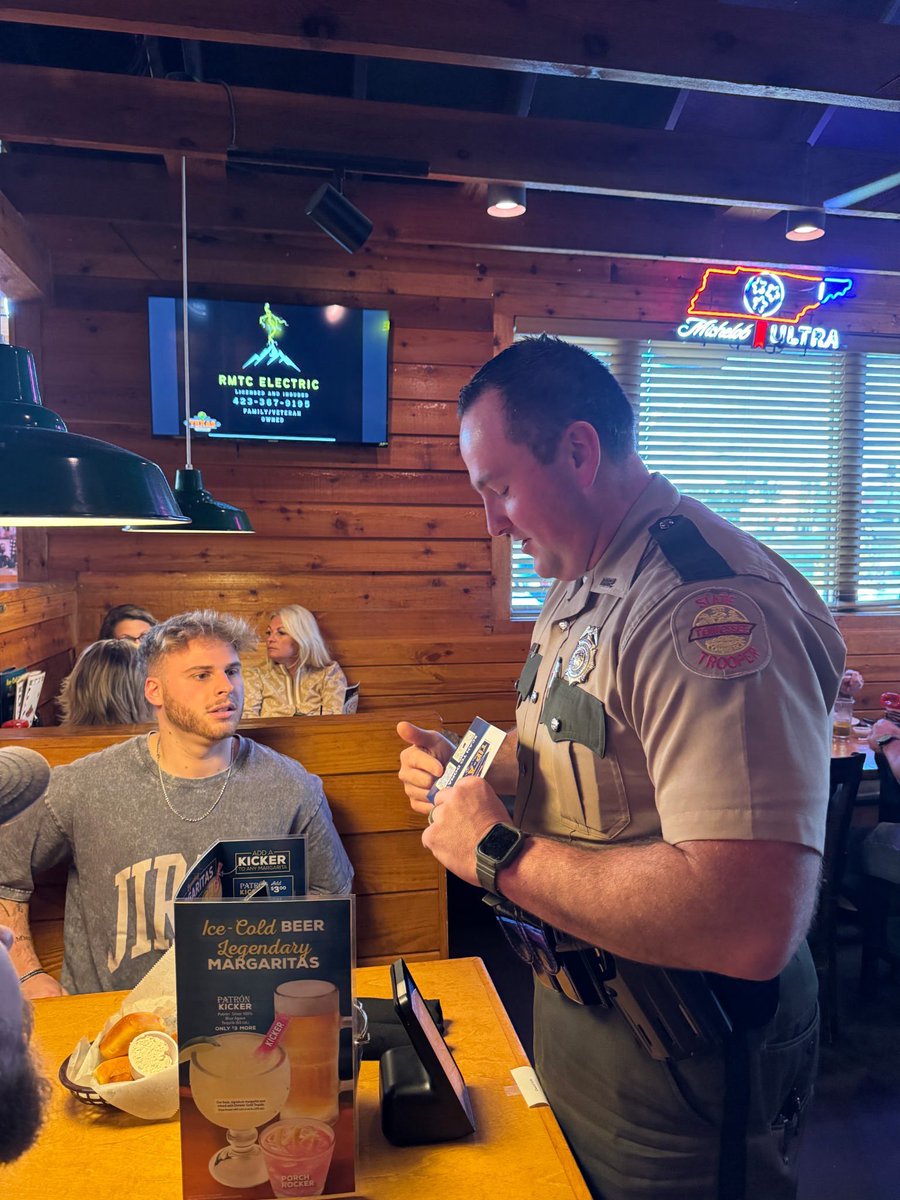 THPFallBranch's tweet photo. The Annual Tip-A-Cop fundraiser for @SOTennessee was held last evening at @texasroadhouse locations in the district. Troopers Farley and Fillers kept the rolls coming at the Morristown location! https://t.co/8ode8JKi99
