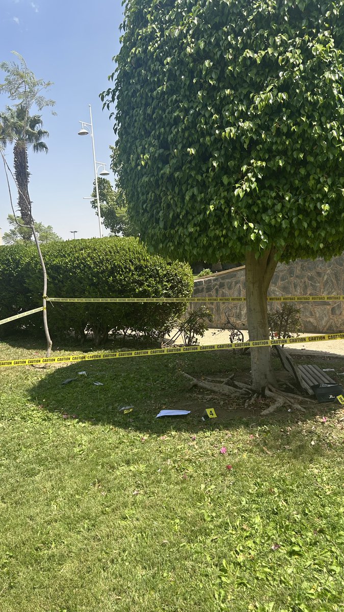 Law_x7k's tweet photo. سعدتُ بحضور فعالية اليوم "خلف الأدلة"في نادي الحقوق ⚖️، والتي قدّمت تجربة مميزة جمعت بين المتعة والتحدي، وأسهمت في تنمية مهارات التحقيق، وتعزيز التفاعل والتعاون بين المشاركين. كانت تجربة ثرية وممتعة بكل تفاصيلها!👏🏻 https://t.co/qb3vJypQBC