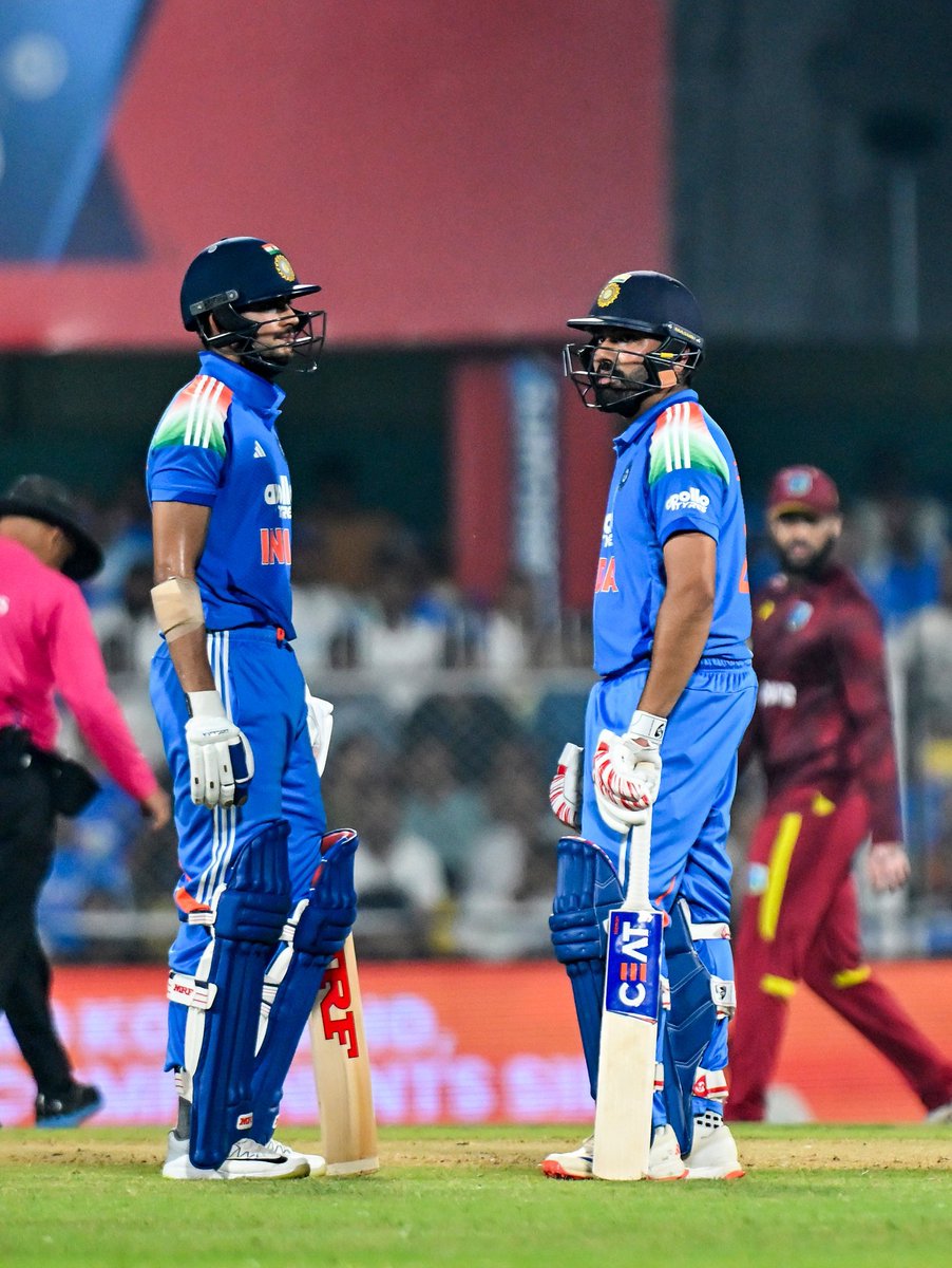 Indsamachar's tweet photo. India vs West Indies, 2nd ODI | India 406/2(43.3) beat West Indies 405-7(50) at Barsapara Cricket Stadium, Guwahati. https://t.co/KmadpJkct2