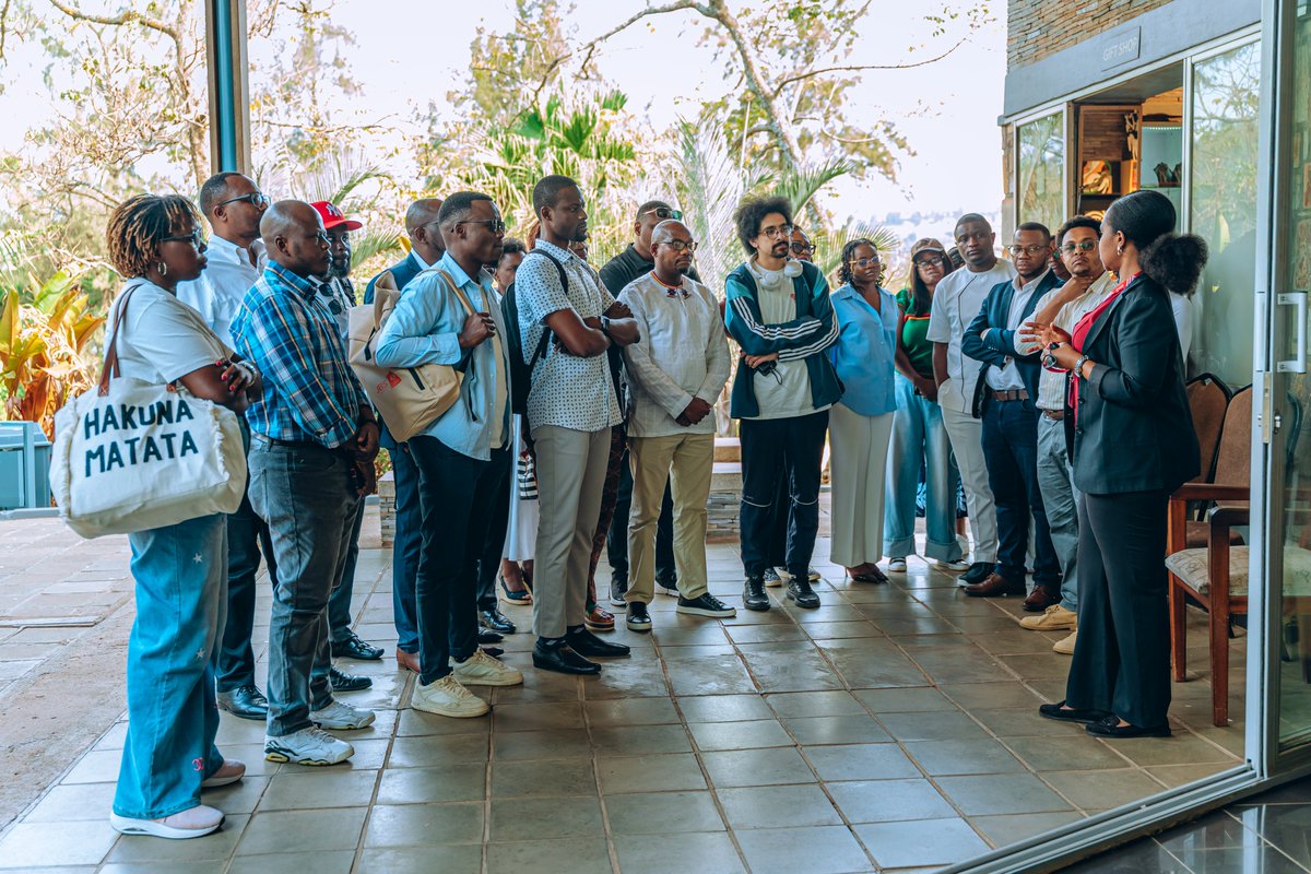 ASG_Africa's tweet photo. Earlier today, students in our pioneer Executive Master of Leadership and Governance (EMLG) visited the Kigali Genocide Memorial to honour the lives lost during the 1994 Genocide against the Tutsi.

Learning this history is difficult, but necessary. For our EMLG leaders, it is also a reminder of the responsibility we carry to build a better future through good governance.