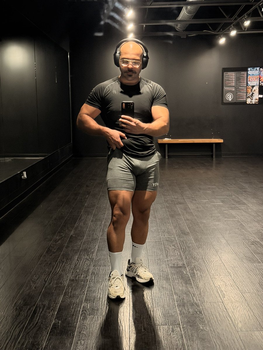 SoftDomMatt's tweet photo. I need someone to sponsor my gym gains https://t.co/3G2sVy9WVL