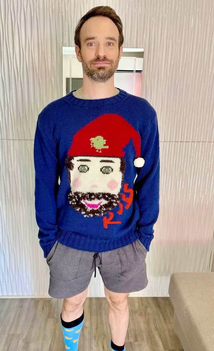 merkyotp's tweet photo. I love when he just 🧍‍♂️ https://t.co/GX66bjluwJ