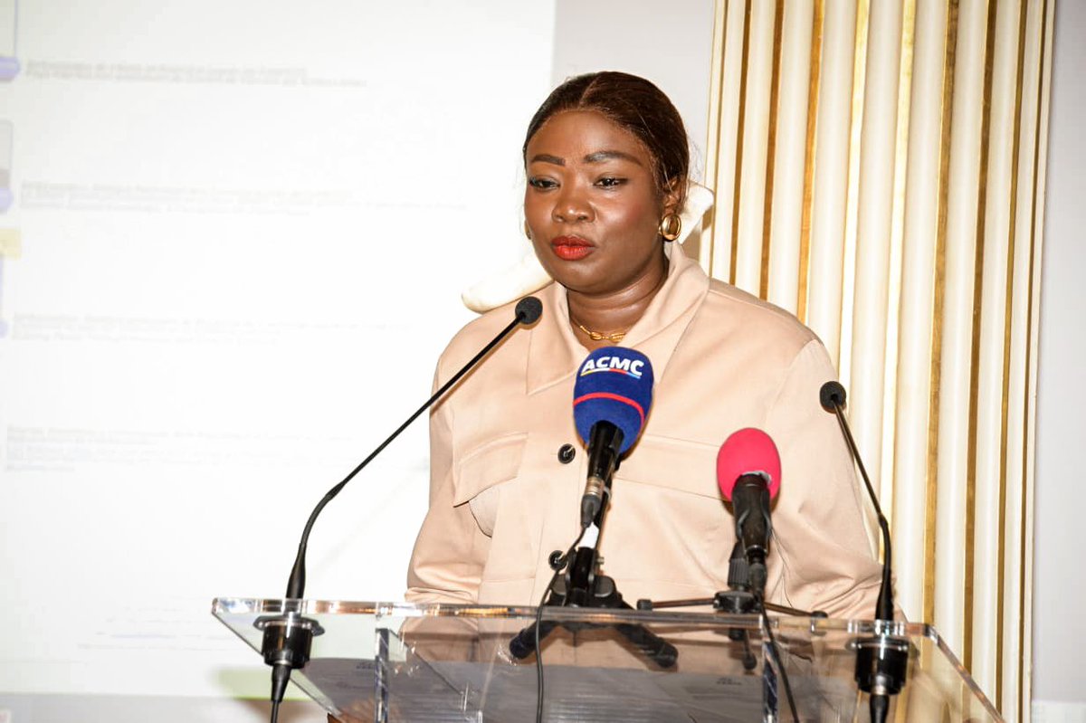 ebalemozindo's tweet photo. #RDC: @AssembleeNatRDC 
L'Afrique au cœur des décisions mondiales : Le plaidoyer fort de la députée @ChristelleVuan1 à Paris.

L'Afrique au cœur des décisions mondiales : Le plaidoyer fort de la députée Christelle Vuanga à Paris
​Invitive d'honneur de la Mairie du 16e arrondissement de Paris lors d'une conférence axée sur le bilan et l'avenir des Nations Unies, l'honorable députée nationale Christelle Vuanga a livré un vibrant plaidoyer en faveur d'une revalorisation du rôle de l'Afrique sur la scène internationale.
​Aux côtés de personnalités diplomatiques de premier plan dont les ambassadeurs des Philippines, du Libéria, d'Haïti, d'Autriche et du Pakistan , l'élue congolaise a axé son intervention sur la place de la gouvernance africaine au sein de l'architecture mondiale.
Fidèle à ses engagements de femme d'État, Christelle Vuanga a martelé un message fort : l'Afrique ne peut plus se contenter d'être un simple sujet de discussion dans les grands fora internationaux. Elle exige désormais une place de choix au cœur des centres de décision.
​« L’Afrique ne doit plus seulement être au cœur des débats internationaux. Elle doit aussi être au cœur des décisions. Notre voix compte. Notre gouvernance compte », a-t-elle déclaré avec conviction.
​Cette prise de position réaffirme la nécessité d'intégrer pleinement le continent africain dans la construction du multilatéralisme et des équilibres mondiaux de demain.