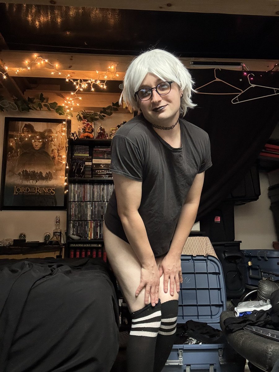 lilclaybae's tweet photo. Nerdy &amp; dirty 🤓😜
#femboys https://t.co/QnaZFKi1tw