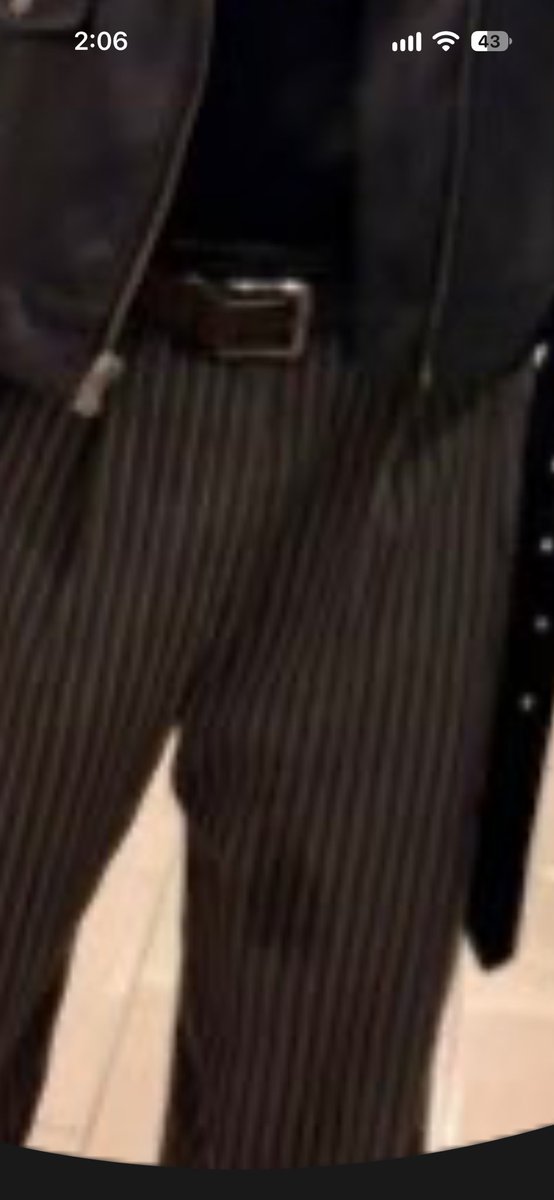 Darkspwn's tweet photo. @andygohe_ No opine de comida si todavía se mea en los pantalones. Si no le gusta no coma y ya o cómase una changua 🤮🤣😂🤣😂 https://t.co/MCcyHEewWj