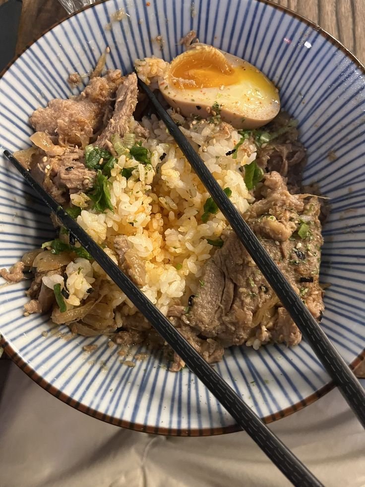 idcfushiguro's tweet photo. #almoçotwt https://t.co/kJtLbq8IpB