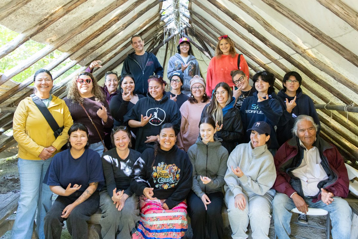JSchool_CU's tweet photo. What better day to showcase the 2nd group of students joining Carleton's hugely successful Certificate in Journalism in Indigenous Communities, led by
@duncanmccue. Students do most of their work remotely from community, but did gather on Manitoulin Island for an initial session https://t.co/SGYcZD9oYs