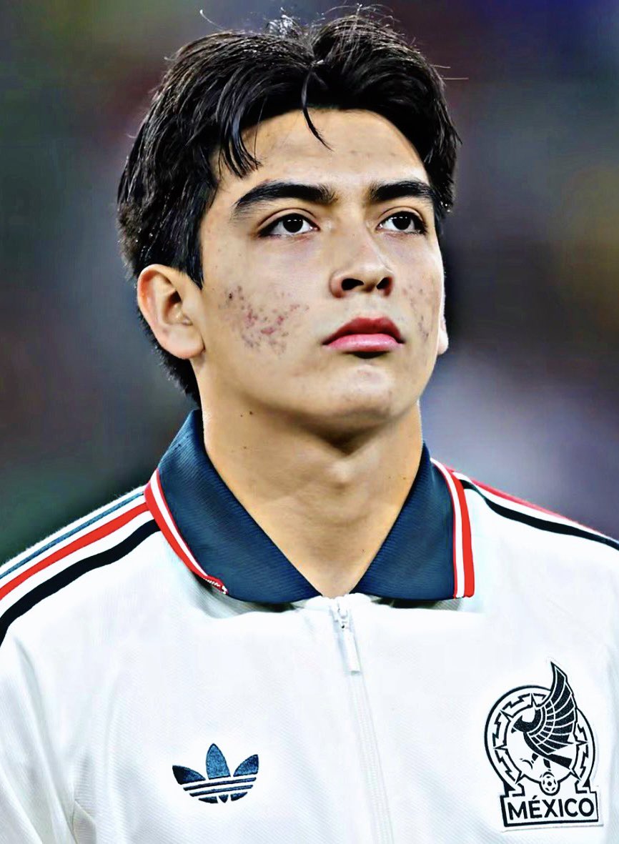 AllFutbolMX's tweet photo. 🚨🤯 BREAKING: Gilberto Mora is at RISK OF MISSING Mexico’s next match against the United States. @TUDNMEX 

The 17-year-old is a doubt after experiencing ankle discomfort and will undergo tests to determine the extent of the injury. 

Huge blow for the Mexican National Team. ⛔️ https://t.co/7t2FryaZJh