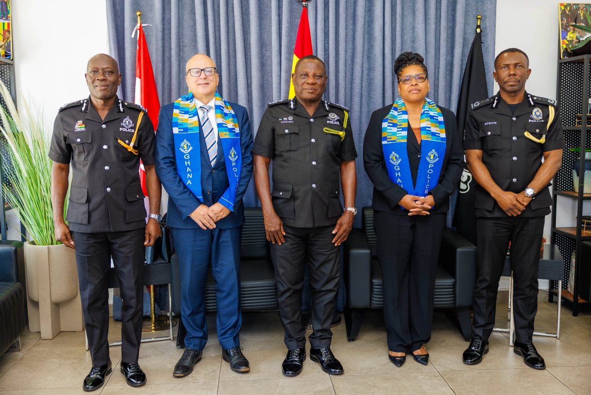 GhPoliceService's tweet photo. #PHOTOSTORY📷H.E. MYRIAM MONTRAT, HIGH COMMISSIONER OF CANADA TO GHANA, TOGETHER WITH MR. ROBERT LIDSTONE OF THE CANADA BORDER SERVICES AGENCY (CBSA), PAID A COURTESY CALL ON THE INSPECTOR-GENERAL OF POLICE, MR. CHRISTIAN TETTEH YOHUNO, AT THE NATIONAL POLICE HEADQUARTERS, ACCRA https://t.co/9fIjZd5UH8