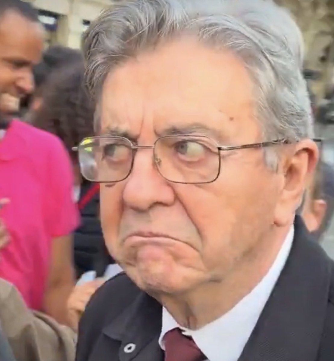 kaedes999's tweet photo. La gauche quand elle sort de ses quartiers de blancs civilisés pour être confrontée à tout ce qu’on dénonce depuis des décennies https://t.co/uIaylgf7xs