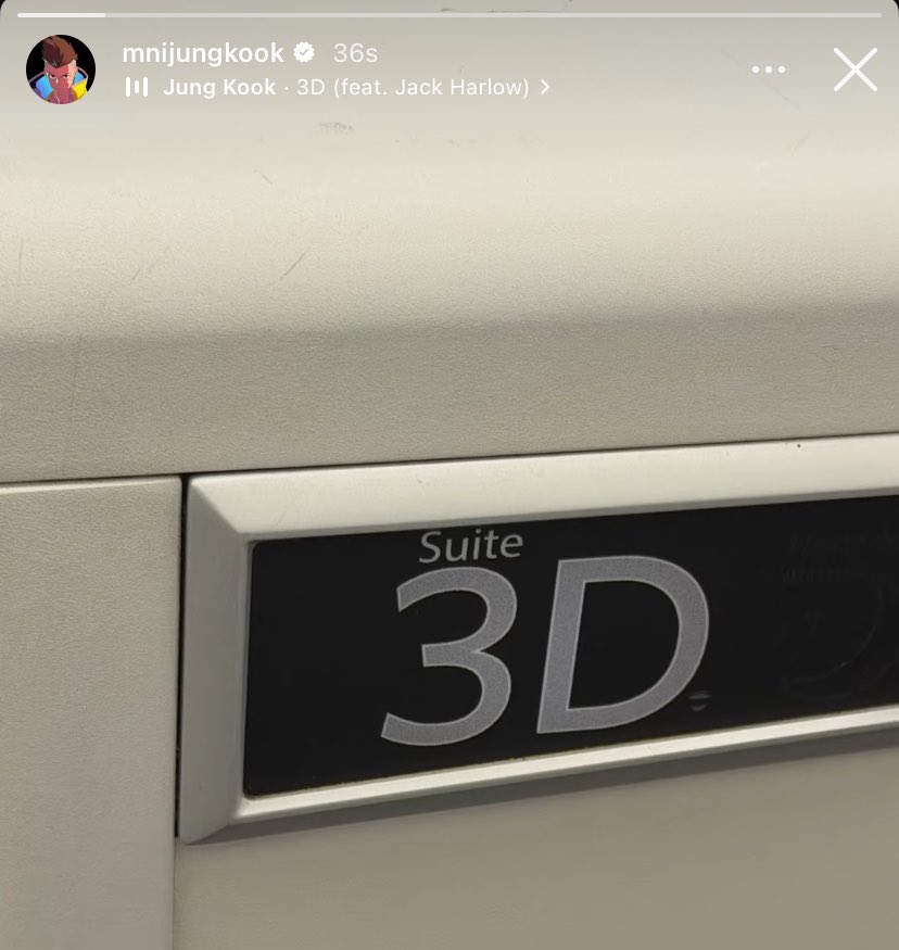 jjklogist's tweet photo. OMGG JUNGKOOK IS CELEBRATING 3D ANNIVERSARY TOO😭😭😭 HE KNOWS 3D IS THE IT SONG https://t.co/hOkKvAOAg2