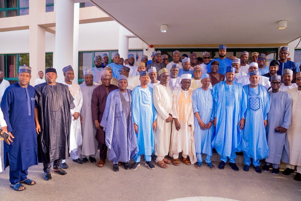 KatsinaStateNg's tweet photo. Governor Radda Signs 2027 Appropriation Law of N828bn, Tasks MDAs on Timely Implementation 

…Radda First Governor to Sign 2027 Budget in Nigeria - Speaker Daura

Katsina State Governor, Malam Dikko Umaru Radda, today signed into law the 2027 Appropriation Bill of Eight Hundred and Twenty-Eight Billion, Five Hundred and Seventy-Eight Million, Eight Hundred and Forty-Four Thousand, Ninety-One Naira, Forty-Eight Kobo (N828,578,844,091.48k).

Speaking at the signing ceremony, Governor Radda described the budget as a people's budget, noting that it was collated from needs assessment across 361 wards in the 34 Local Governments of the state.

The Governor explained that the budget went through three layers of scrutiny - collation from the grassroots, defence by Ministries and Agencies before the Governor, and legislative scrutiny and passage by the State House of Assembly.

He commended the Speaker and members of the State House of Assembly for the early passage, pointing out that the 2027 budget was signed on 30th September, two months earlier than the 2026 budget signed on 17th November last year.

Governor Radda thanked the Commissioner for Budget and Economic Planning for early preparation of the proposal and charged implementing agencies to ensure timely execution. He prayed for peace in the state and success of the All Progressives Congress at all levels in the forthcoming elections.

Governor Radda further extend congratulations to Hon. Tasiu Musa Maigari, lawmaker representing Katsina, on his appointment as Nigeria's Ambassador to The Gambia, wishing him success in his new assignment.

Earlier, the Speaker, Rt. Hon. Nasir Yahaya Daura, while presenting the Appropriation Law, disclosed that the House approved N190,726,262,820.44k for Recurrent Expenditure and N637,852,581,271.03k for Capital Expenditure.

The Speaker congratulated Governor Radda for being the first Governor in the country to sign the 2027 Appropriation Law, reaffirmed the loyalty of the Assembly to the APC administration, and appealed to citizens to continue supporting the administration for more development.

The ceremony was witnessed by the Chief Judge of the State, Grand Kadi, Deputy Speaker and principal officers of the Assembly, Secretary to the Government of the State, Head of Service, Chairman of APC, members of the State Executive Council, Clerk of the House and other principal officers of the House.

Ibrahim Kaula Mohammed
Chief Press Secretary to the Governor of Katsina State

30 September, 2026