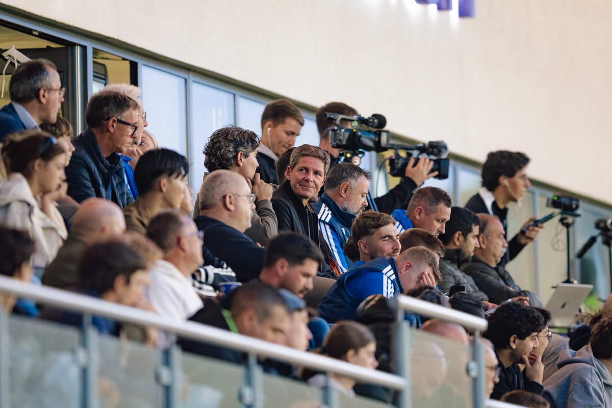 NFFCAcademy's tweet photo. Oliver Glasner has joined us at tonight's game. 🤩

Great to see you, Oliver! ❤️ https://t.co/2IONx8KzAh