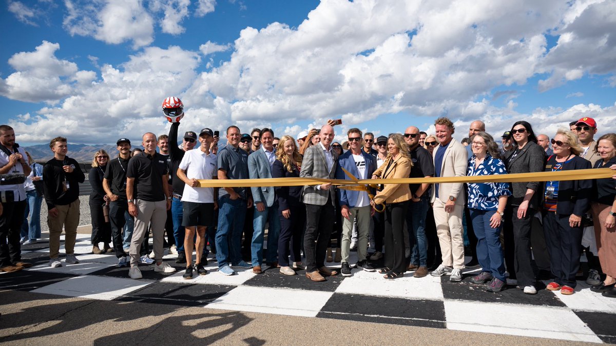 utahsenate's tweet photo. The West Desert Racetrack is back! 🏁

Sen. Kirk Cullimore joined the celebration of its grand reopening. Under new local Utah ownership, the track is bringing new investment and opportunity to Tooele County.
It will support tourism, jobs, and local businesses while strengthening Utah’s racing, manufacturing, and engineering industries. A great new chapter for West Desert and Utah!
