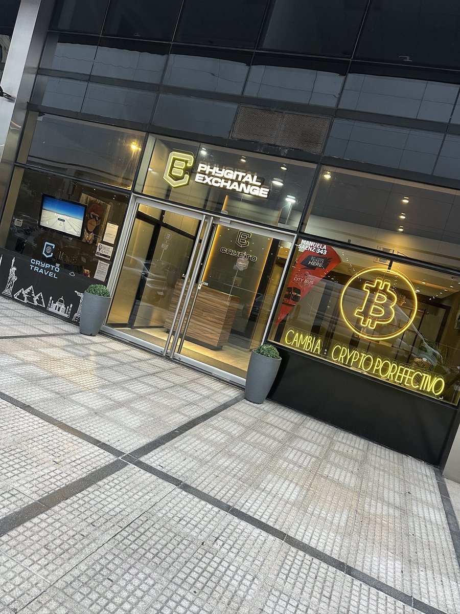 EmadoCampo's tweet photo. Después de 2 años y medio, cerramos nuestras sucursales.

La nueva regulación de CNV cambió nuestro modelo y nos obligó a dejar atrás nuestro formato Phygital, aquello que nos hacía diferentes.

Duele, pero BCrypto sigue.

Gracias a todos los que fueron parte. ❤️ https://t.co/qXxzw8pjb0