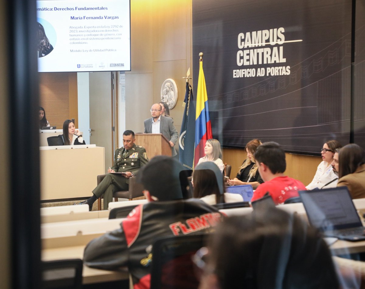 DInpec's tweet photo. @MinjusticiaCo @INPEC_Colombia @Accion_Interna @unisabana 4️⃣. Cuando el Estado, la academia y organizaciones sociales suman esfuerzos, las oportunidades pueden convertirse en nuevos comienzos. Por eso, trabajamos
con todas nuestras capacidades para que haya menos reincidencia y más herramientas para 
sostener la libertad. https://t.co/YxRvR8Bl2b