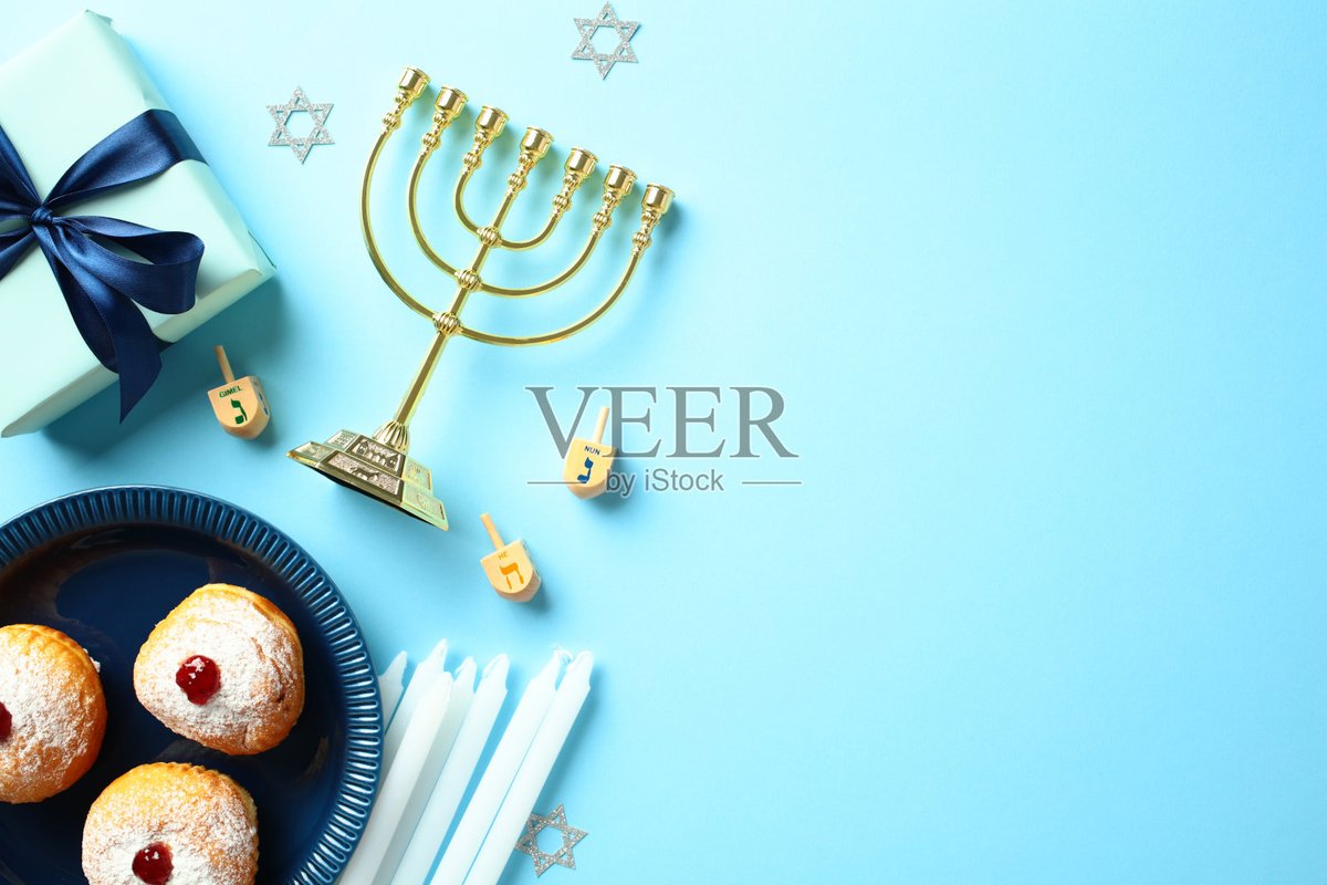 SherrilBeyett's tweet photo. [Today’s the big day—lighting the first candle of Hanukkah  Grateful for warm latkes, sweet sufganiyot, and tiny moments that light up the dark. #Hanukkah]， https://t.co/nQJVS769kP