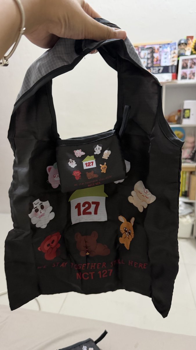 2ggoneternal's tweet photo. Akhirnya selesai juga nih freebies, tgl 2 sama 3 aku bawa ya, ntar bagiinnya nyolek aja dah trauma🤣 https://t.co/ggoqAAcYyB