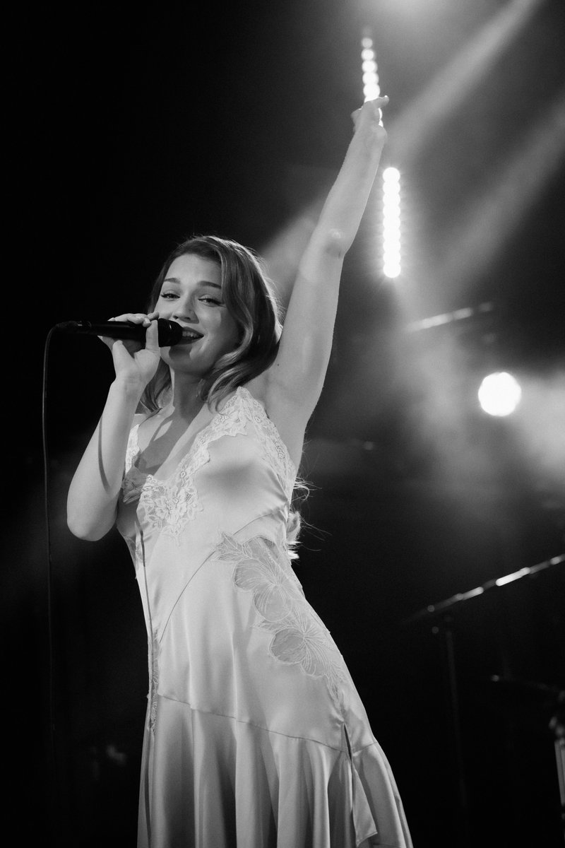 ChemaMunozRosa's tweet photo. ISABEL VAN GELDER - SALA VILLANOS
Martes, 29 de septiembre
Madrid - 2026
📷 Fotografíar te da vida extra
https://t.co/bWQP1ujW1G
#SalaVillanos #IsabelVanGelder
#Fotografiartedavidaextra
#Canon #CanonEspaña https://t.co/eb68om9Z4f