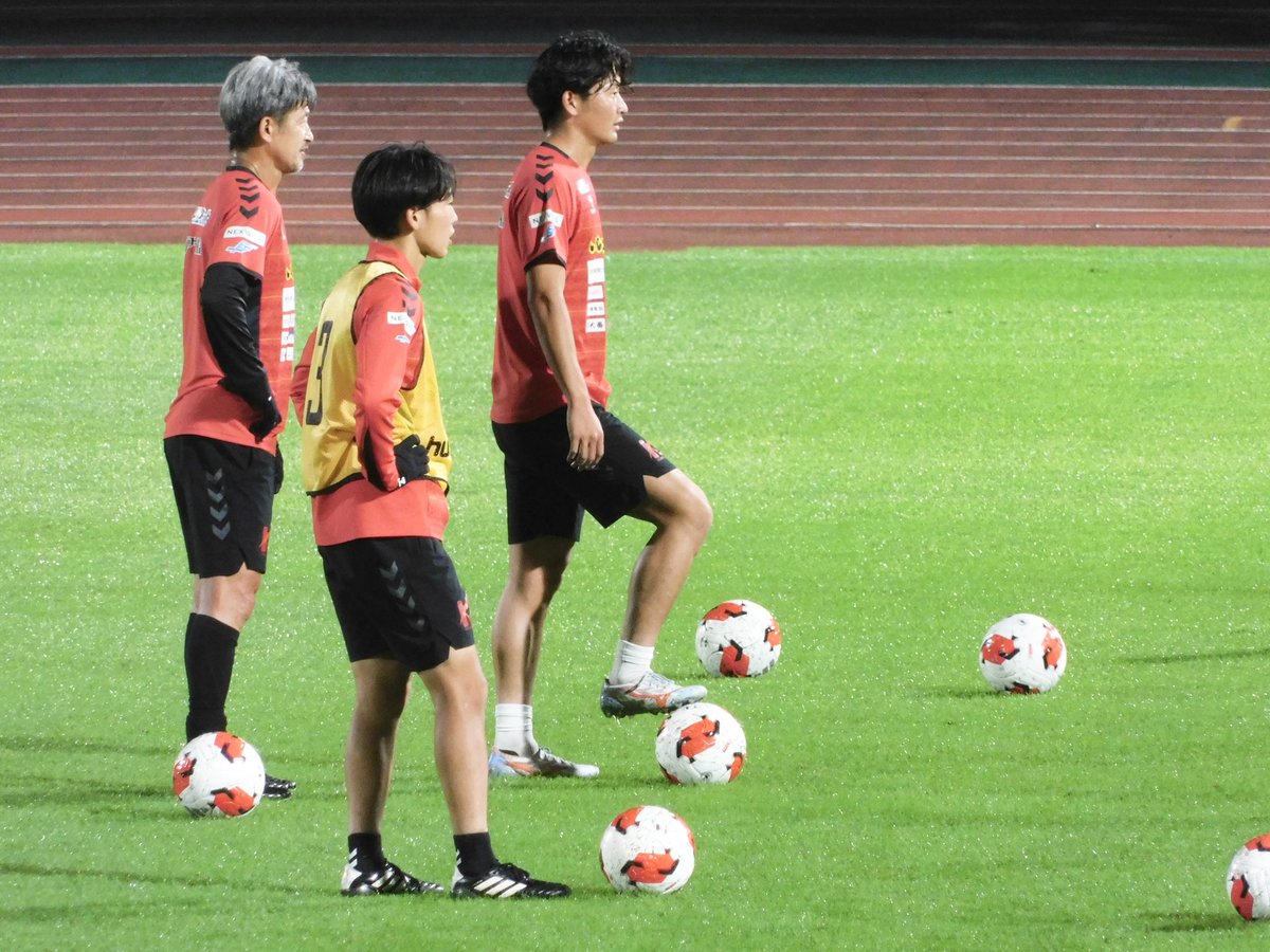 farbe_1917's tweet photo. ルヴァンカップ
.
#福島ユナイテッド
#水戸ホーリーホック
.
#三浦知良 選手
#佐藤翼 選手
#樋口有斗 選手
.
#針谷岳晃 選手
.
#岡田優希 選手
.
#本多康太郎 選手
. https://t.co/H8a6Z2TxHo
