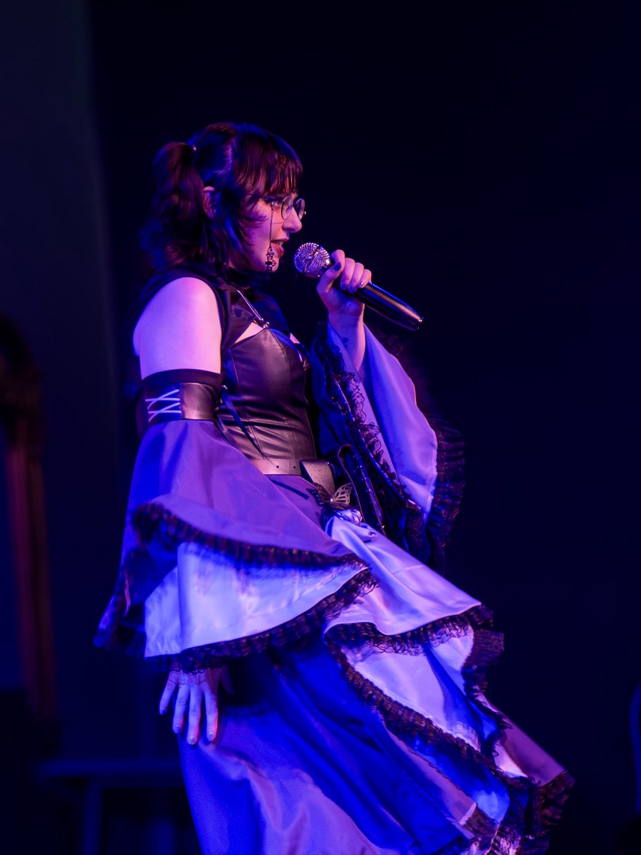 lostdest_aden's tweet photo. ITS #ヴァンパイヤの日 ??!!!!

エイデンというアメリカ人のヴァンパイヤアイドルDEATHﾃﾞｽよー！👾🗡️🧛🏻👾🗡️🧛🏻👾🗡️🧛🏻👾🗡️🧛🏻👾🗡️🧛🏻👾🗡️🧛🏻👾🗡️🧛🏻👾🗡️🧛🏻👾🗡️🧛🏻 https://t.co/C24v2ClwGT