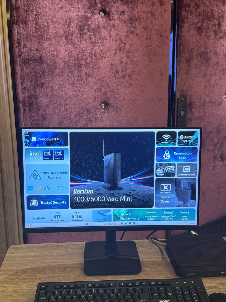 Utechcom tweet picture