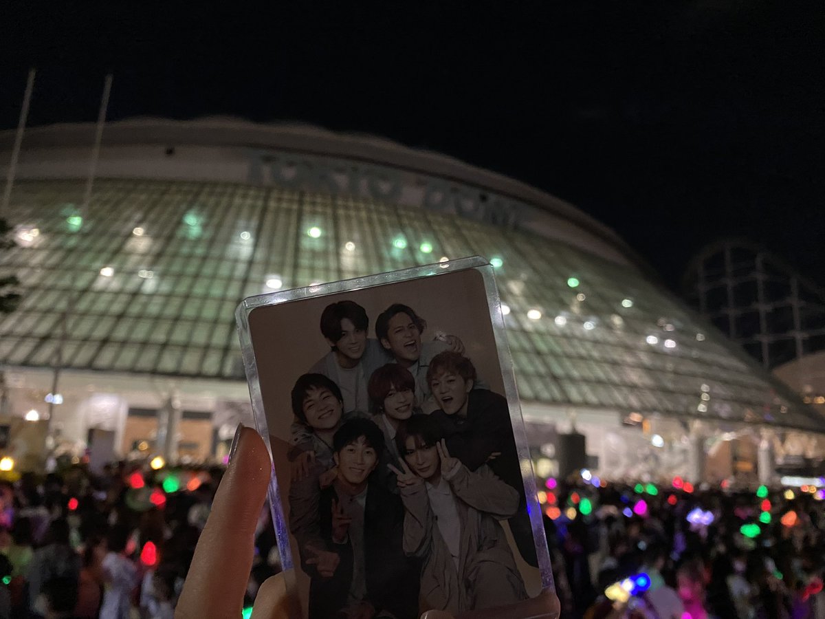 _pp__19's tweet photo. あーーーさみしいけど、楽しかった、ほんまに、後悔ないぐらい会いに行ったな、たのしかった、いつも楽しくて楽しくてほんまに世界一だいすきな７人やったなーーー７人とも絶対幸せでいてよなーーーー😭😭😭😭 https://t.co/L39ihhRrnm