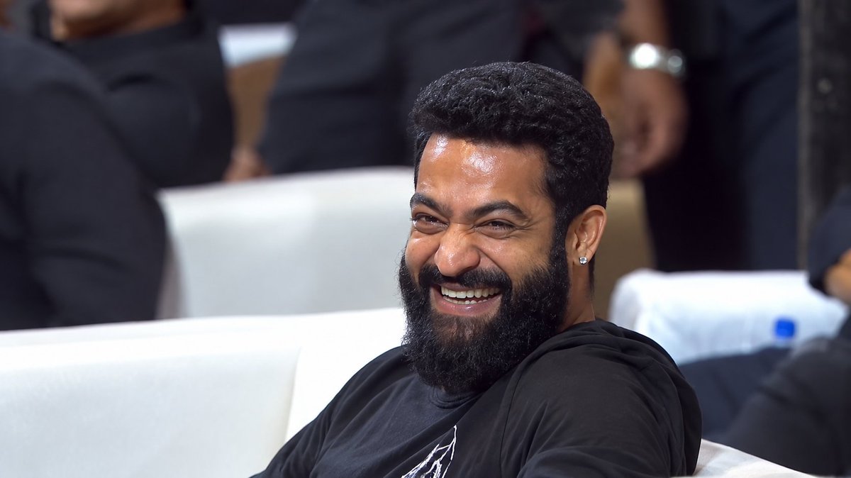 Rajinikanth_01's tweet photo. @msdntr79 @tarak9999 https://t.co/kFsgIlwOHA