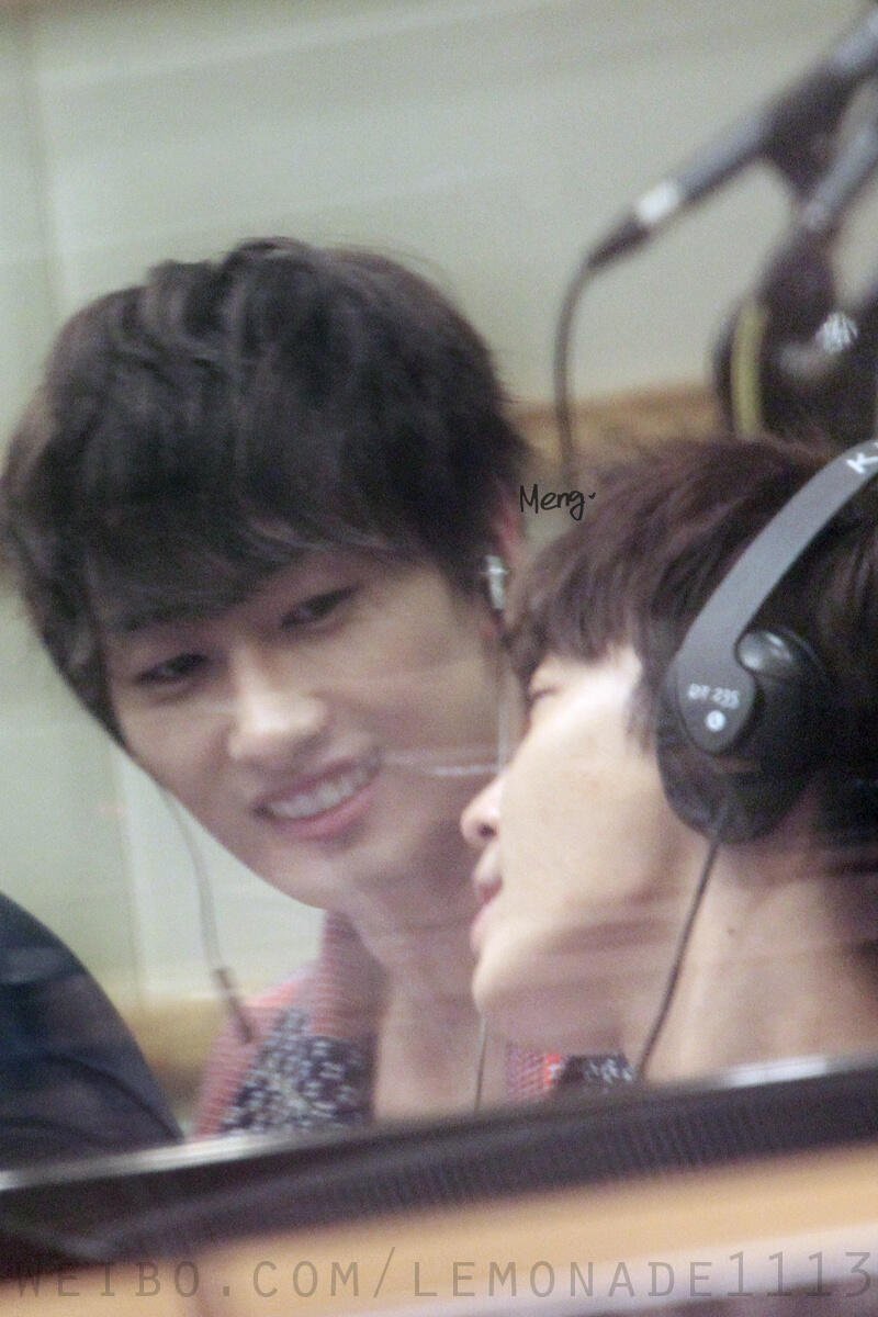 QueenBoaHyukhae's tweet photo. #은해 #eunhae
“I like to feel his eyes on me when I look away.” https://t.co/rFhWHnWRNN