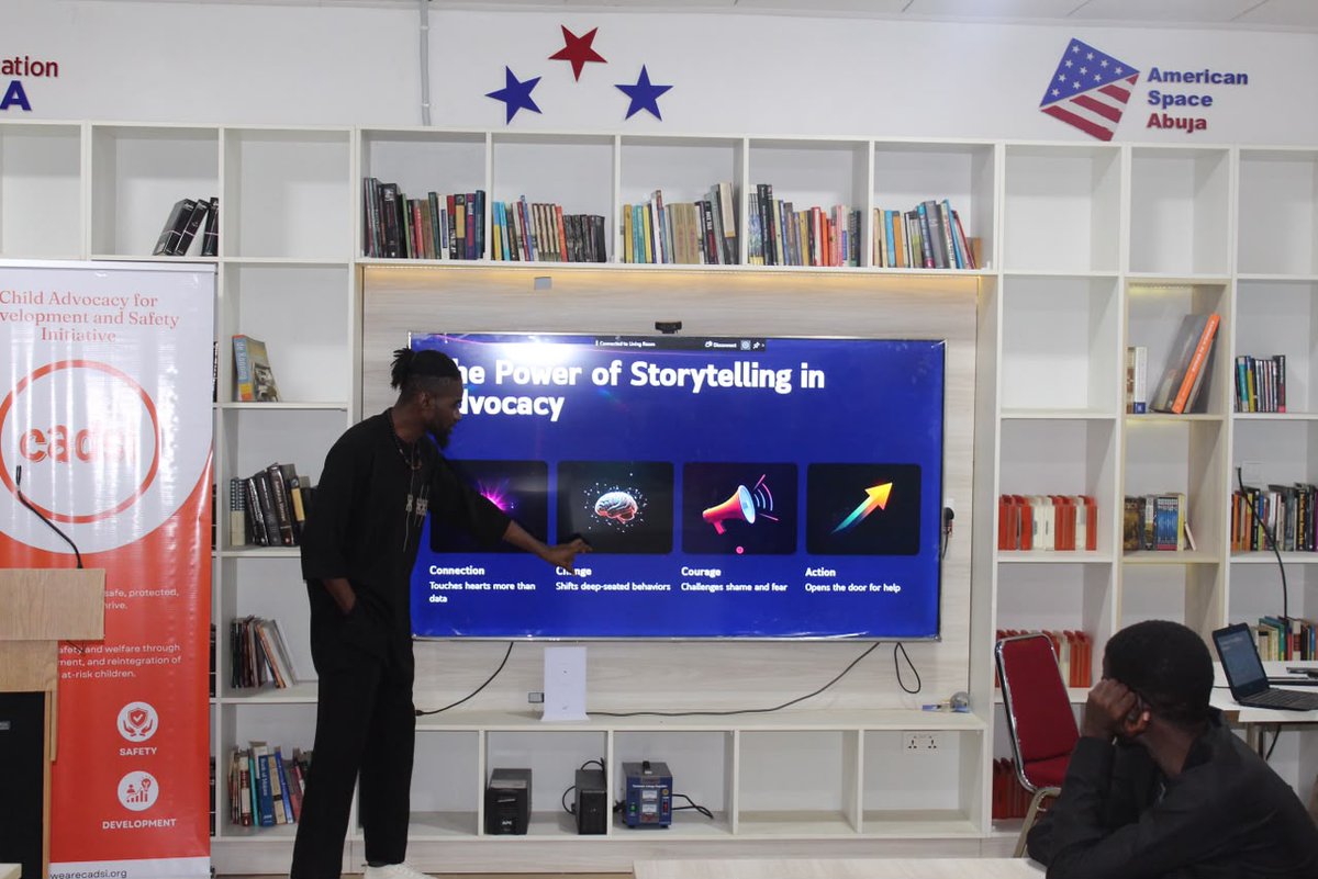 Uloigbovault's tweet photo. 🎭 CREATIVE OF THE WEEK 🎭

Meet Kenneth Kamah [@KennethKamah1], the Nigerian storyteller, filmmaker and communications strategist who believes language is the architecture of how we see the world. 🎬🌍

Native to Enugu State and fluent in Igbo, English and French, Kenneth brings a multicultural, multilingual lens to every project. As a filmmaker, he uses the screen to explore society, relationships and the human condition, with credits including Lillies and Thistles, Itohan, The Letter, Man of The People and Submerged. 🎥

An NYFF grantee, he premieres his newest film, Minno, in Q4 2026. 🚨

By day, he is Head of Languages at the Languages for Growth and Impact Foundation, where he champions one idea: language decides whose stories are amplified and who gets a seat in the global conversation.

The question at the heart of his work:
"How do the stories we tell, and the language we use, shape the way people see the world?"
That is a creative who understands strategy, a communicator who understands the heartbeat of a story, and a linguist who honours the human dimensions of speech. Storytelling, for Kenneth, is never just entertainment. It builds empathy, challenges assumptions and preserves culture. 🎞️

Follow the storyteller @KennethKamah1 
Watch out for Minno this Q4. 📽️
Tag someone who believes stories change perspectives 👇🏾💫

#CreativeOfTheWeek #KennethKamah #Minno #NigerianFilm #Nollywood #Storytelling #Igbo #Language #Filmmaker #CultureAndCreativity