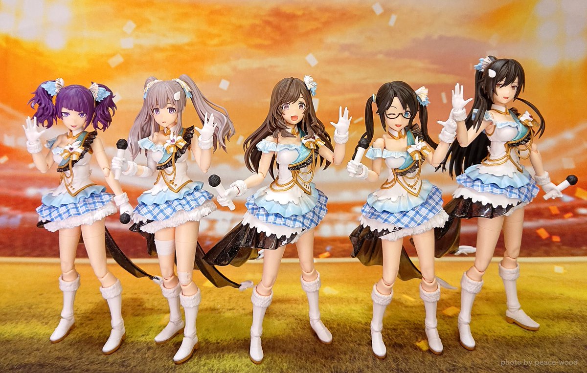 peacewood3's tweet photo. プラモの撮影。
「アイドルマスター シャイニーカラーズ」より、
幽谷霧子、三峰結華、田中摩美々、白瀬咲耶
(バンダイ 30 MINUTES SISTERS)

恋鐘を作ってから約1年半…時間かかりましたがアンティーカがやっと全員揃いました。
#30MSシャニマス https://t.co/n7uxnBCf2Y