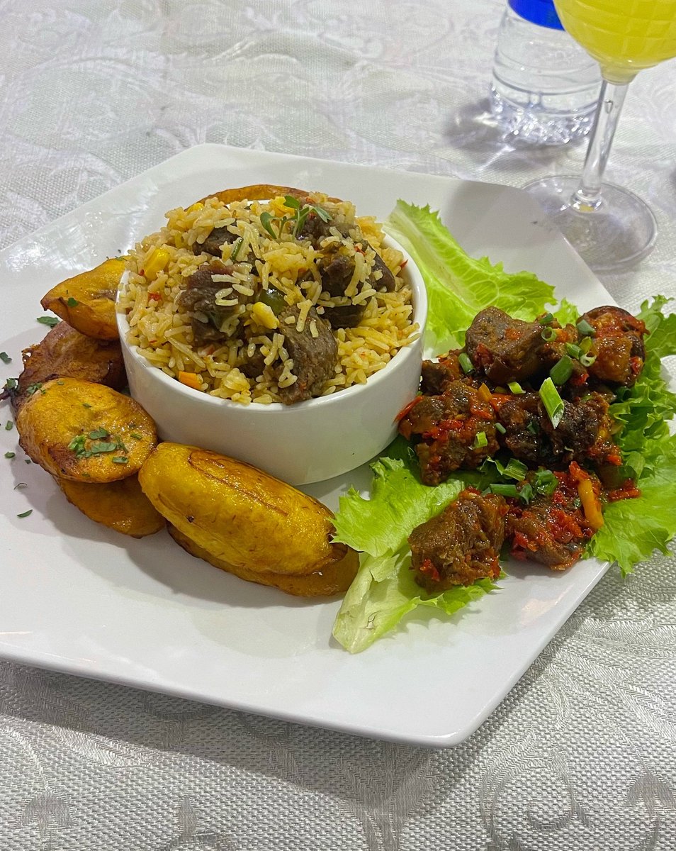 SisiSimifoodies's tweet photo. Some of the meals brought by the students for tasting. They did amazingly well ❤️❤️ https://t.co/4GFDF6pszA