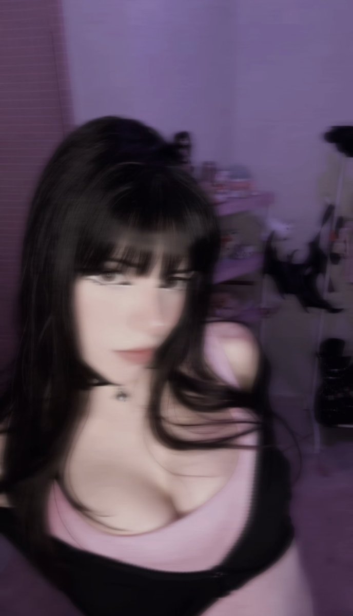 sinfulsasa2's tweet photo. ♡ 𝑶𝒊𝒆𝒆𝒆, 𝒆𝒖 𝒔𝒐𝒖 𝒂 @sinfulsasa  ♡

~ 1,59 de altura e pezinho 35 ~
• 𝘗𝘰𝘴𝘴𝘰 𝘴𝘦𝘳 𝘴𝘶𝘢 𝘸𝘦𝘣 𝘨𝘢𝘳𝘰𝘵𝘪𝘯𝘩𝘢 ?? 

𝗣𝗿𝗶𝘃𝗮𝗰𝘆 | 𝗙𝗮𝘁𝗮𝗹𝗙𝗮𝗻𝘀 | 𝗣𝗮𝗰𝗸𝘇𝗶𝗻 | 𝗚𝗿𝘂𝗽𝗼 𝗩𝗶𝗽 + https://t.co/DpNPFwQErY